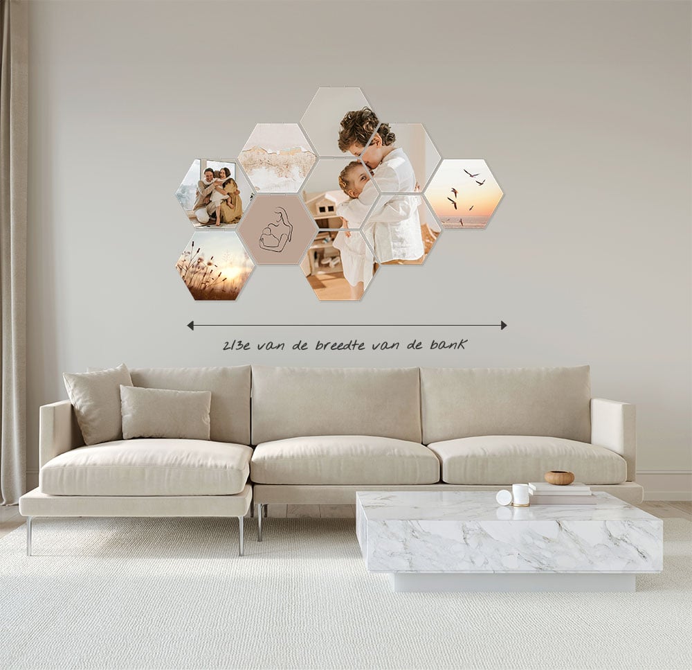 Appendi quadri sopra il divano​